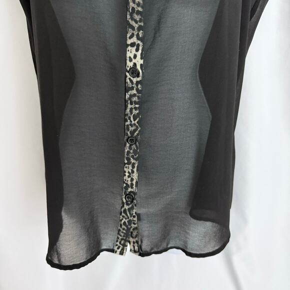 Maurices Sheer Button Down Top Size Medium - Picture 3 of 7